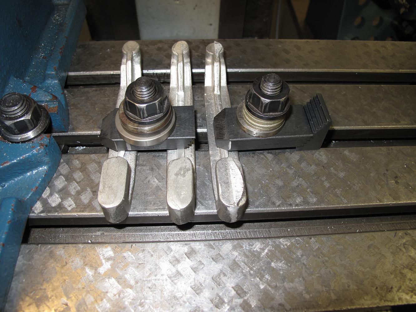 LeftSideBrakeHangerMachining17June09 002